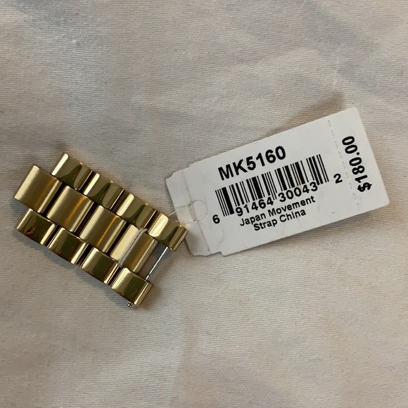 Michael Kors Jet Set Watch - Picture 6 of 6